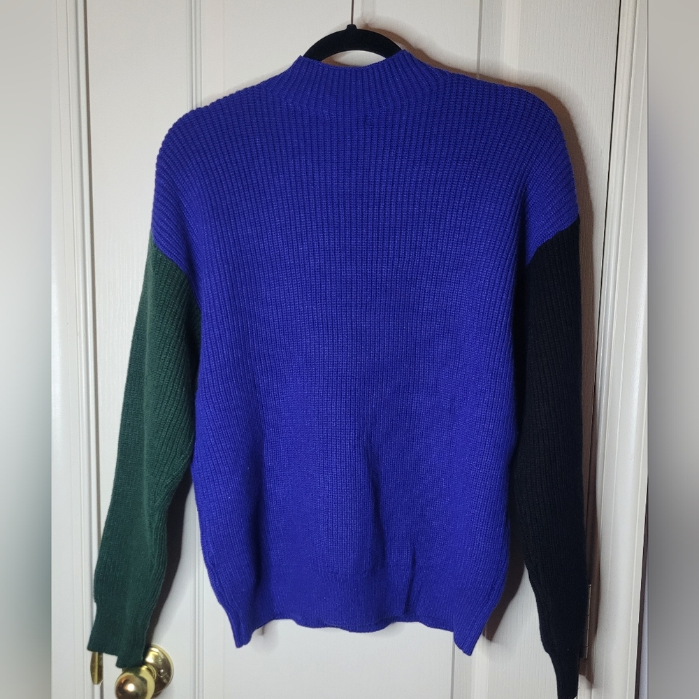 AREA STARS Colorblock Sweater. NWT - Picture 4 of 7